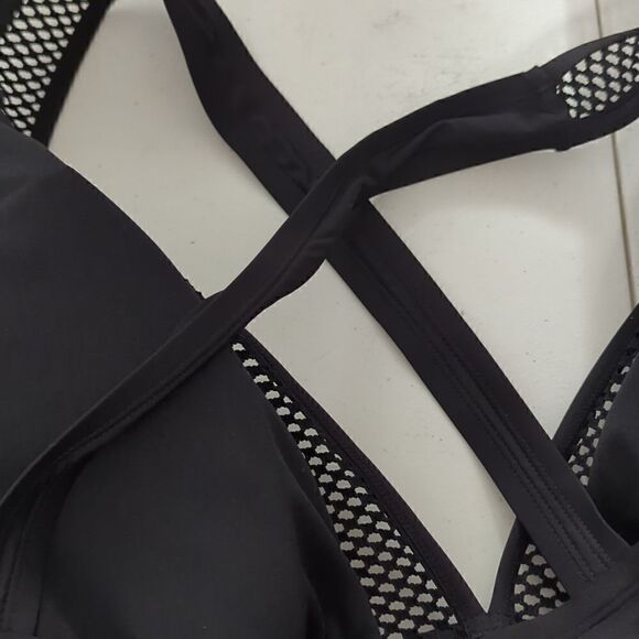 NWT Freshwater Black One Piece Swimsuit - Picture 4 of 8
